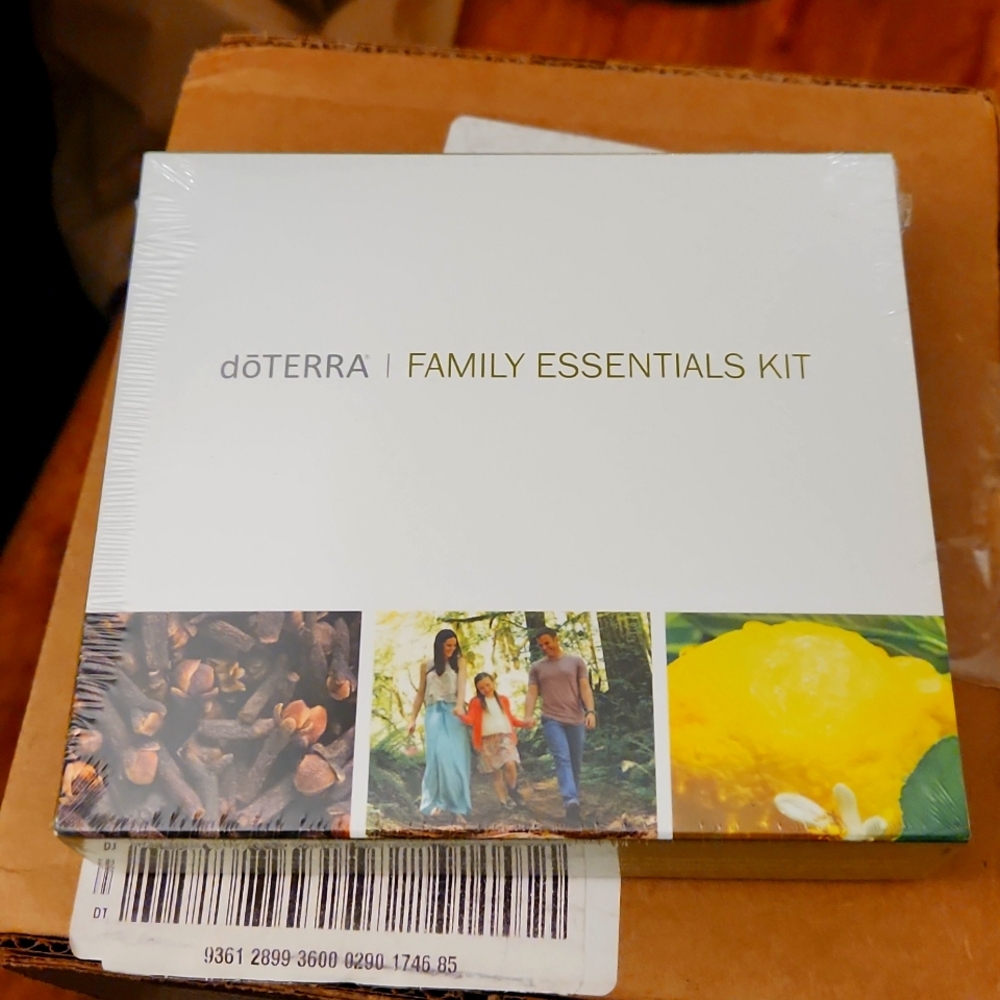 Doterra Family Essentials kit